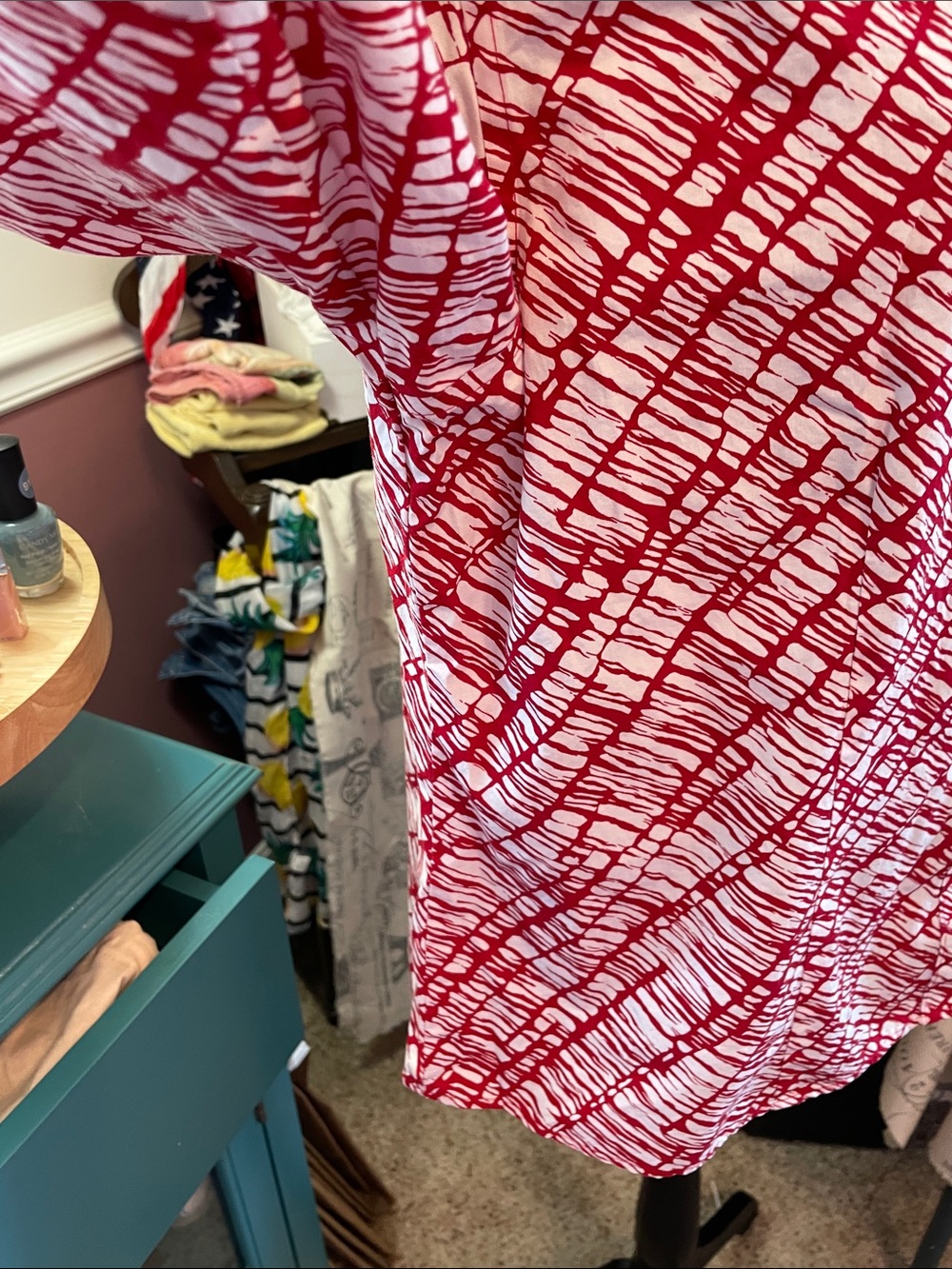 Womens Chico  Red & White Patterned Button-Up Shirt - Picture 5 of 11
